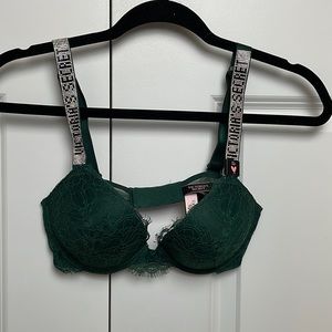 New Very Sexy Envious (Green) Lace Victoria’s Secret Push Up Bra Size 32 C